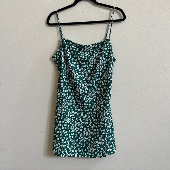 Princess Polly Cylia mini dress forest green - Picture 3 of 3